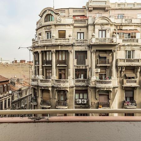 Amazing View Calea Victoriei Old City Bukares Bagian luar foto